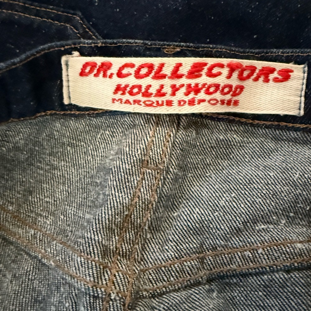 Women's Cropped Blue Jeans
